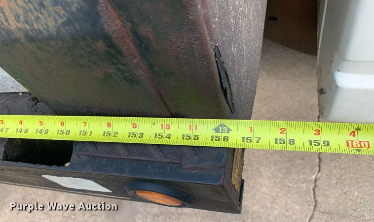 image for item DP8647 2000 Chevrolet C3500HD  flatbed pickup truck