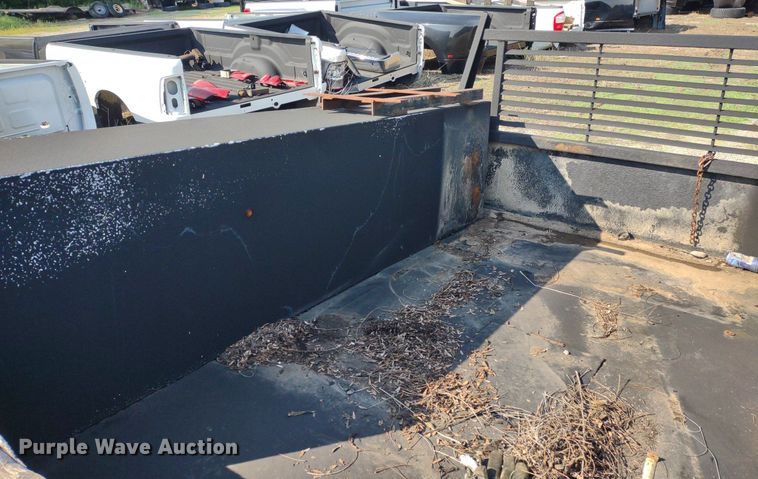 image for item DQ1726 Flatbed