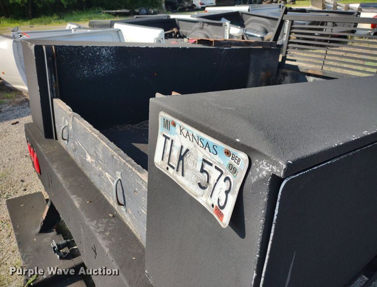 image for item DQ1726 Flatbed