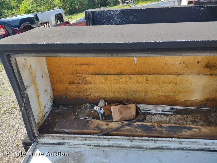 image for item DQ1726 Flatbed