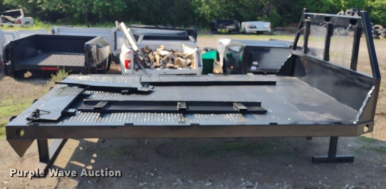 image for item DQ1727 Flatbed
