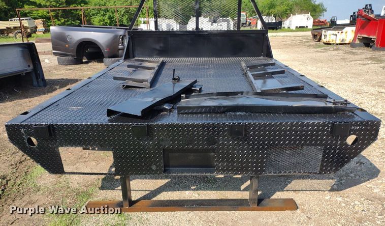 image for item DQ1727 Flatbed