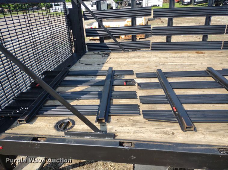 image for item DQ1729 Palfinger  flatbed