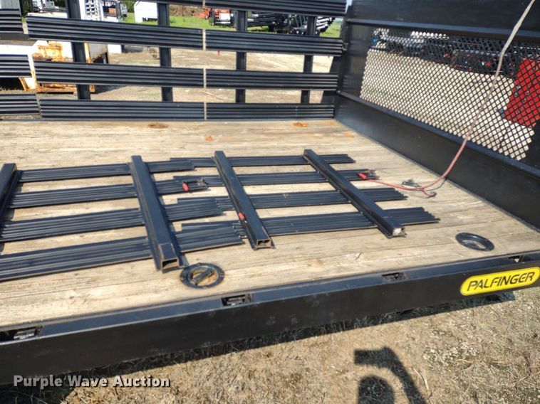 image for item DQ1729 Palfinger  flatbed