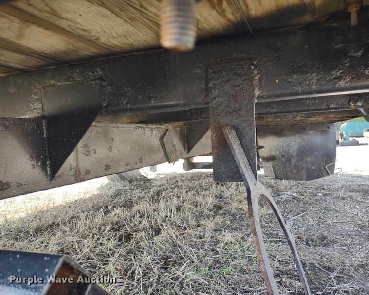 image for item DQ1729 Palfinger  flatbed