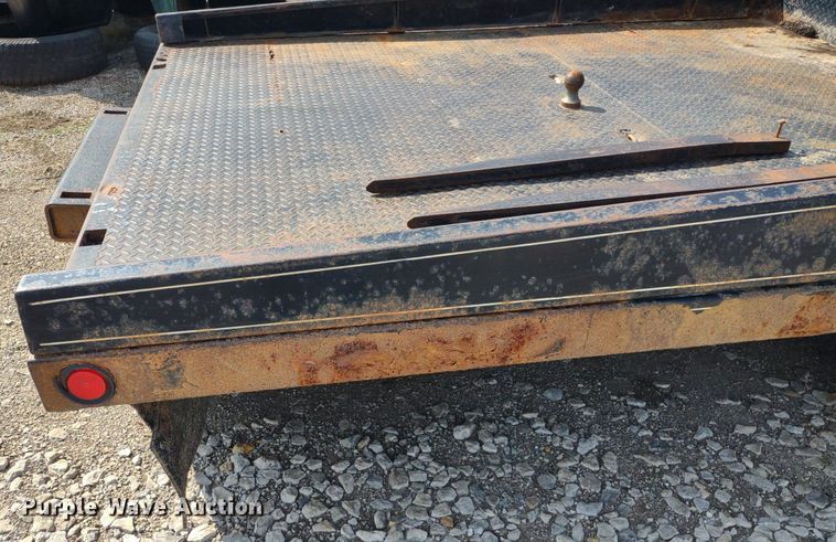 image for item DQ1730 B&W  bale bed