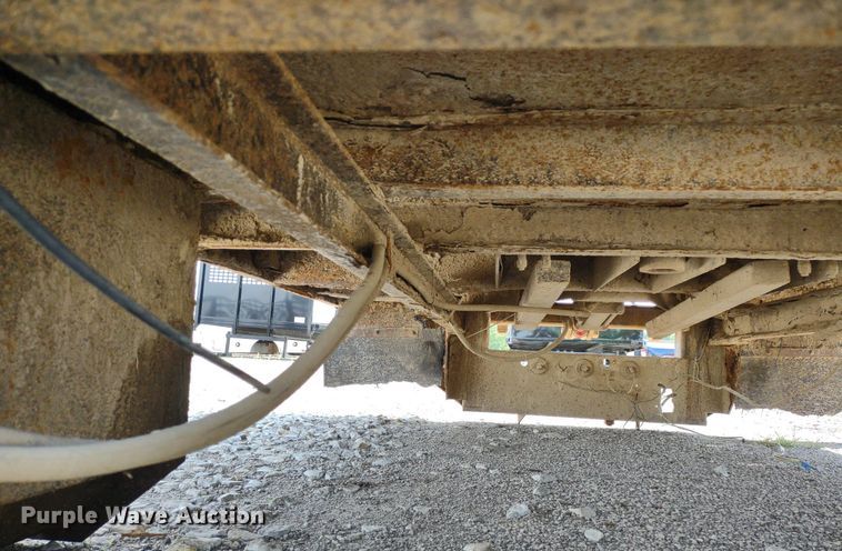 image for item DQ1730 B&W  bale bed