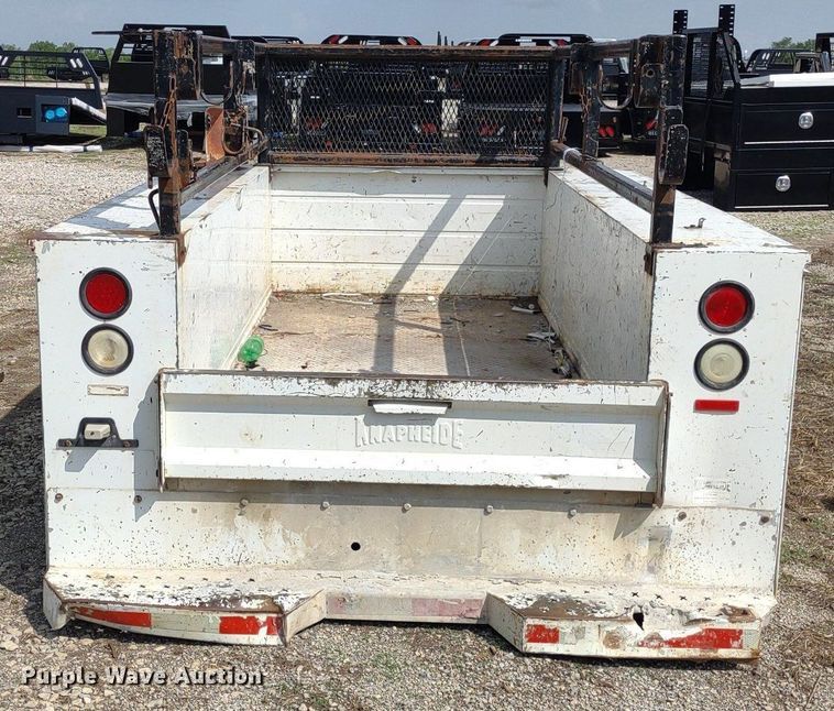 image for item DQ1732 Knapheide 696J1  utility bed