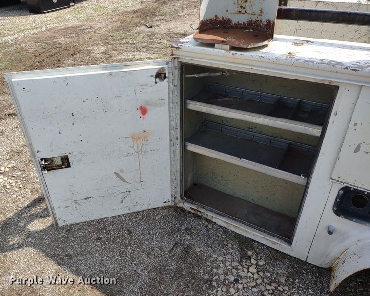 image for item DQ1732 Knapheide 696J1  utility bed