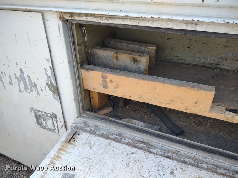 image for item DQ1732 Knapheide 696J1  utility bed