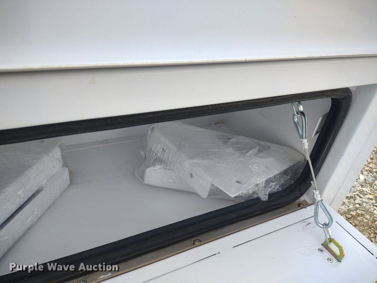 image for item DQ1733 Rhino Pro RPCT14496  utility bed