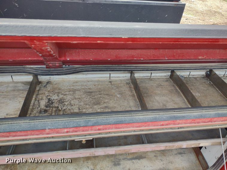 image for item DQ1735 Stahl  utility bed