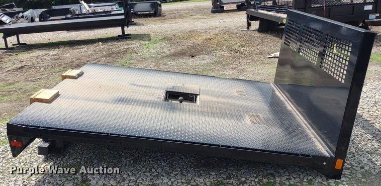 image for item DQ1736 CM Truck Beds RD-03976034-S  flatbed