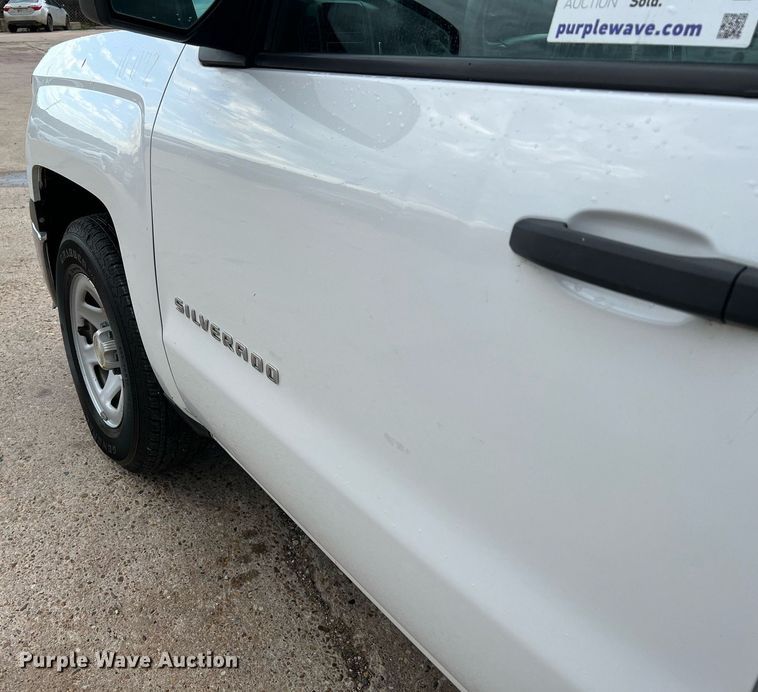 image for item DQ1955 2014 Chevrolet Silverado 1500  flatbed pickup truck