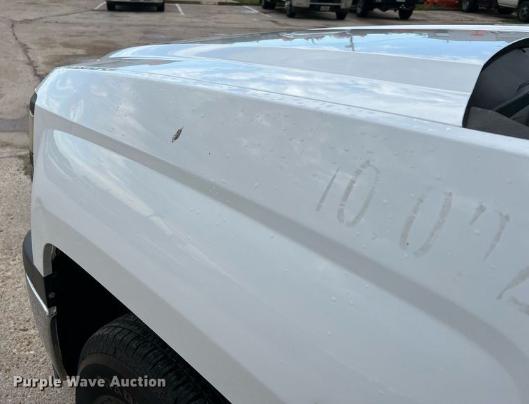 image for item DQ1955 2014 Chevrolet Silverado 1500  flatbed pickup truck