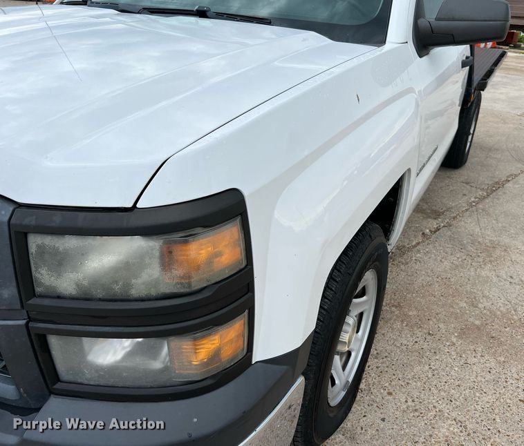 image for item DQ1955 2014 Chevrolet Silverado 1500  flatbed pickup truck