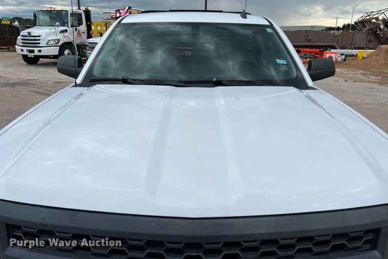 image for item DQ1955 2014 Chevrolet Silverado 1500  flatbed pickup truck