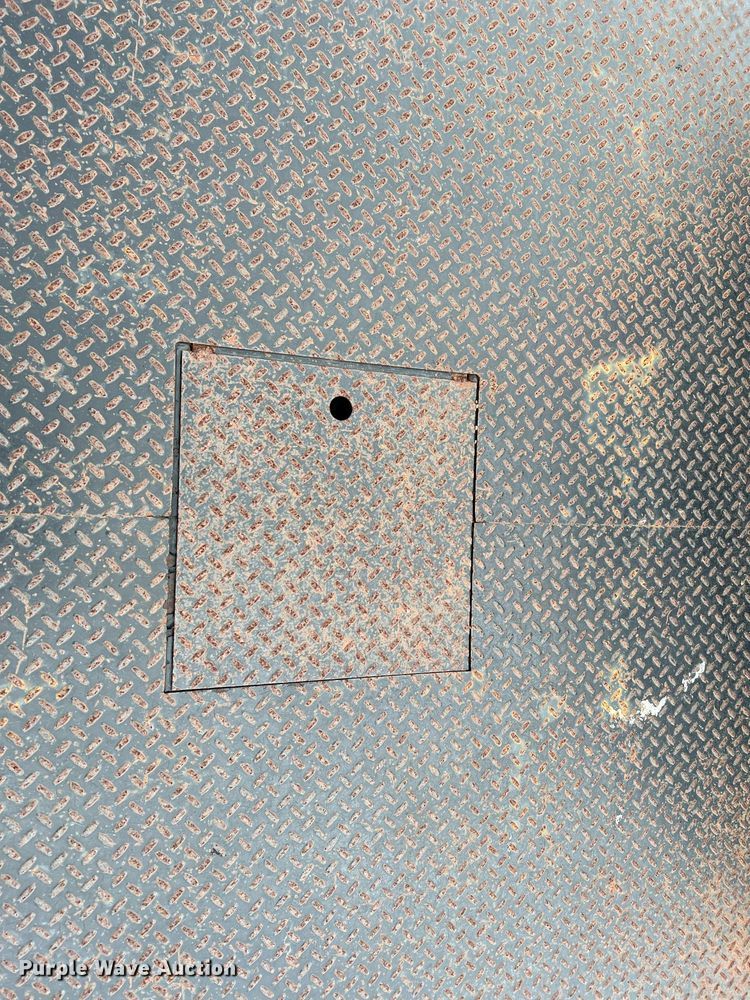 image for item DQ1955 2014 Chevrolet Silverado 1500  flatbed pickup truck