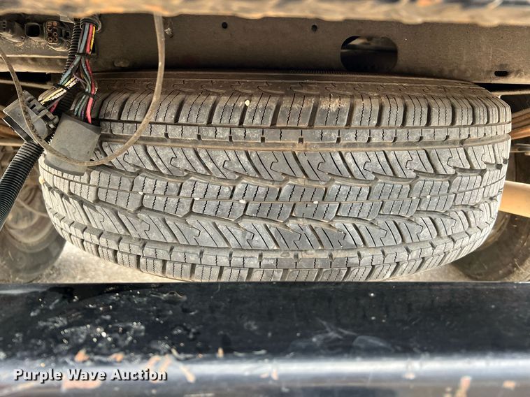 image for item DQ1955 2014 Chevrolet Silverado 1500  flatbed pickup truck