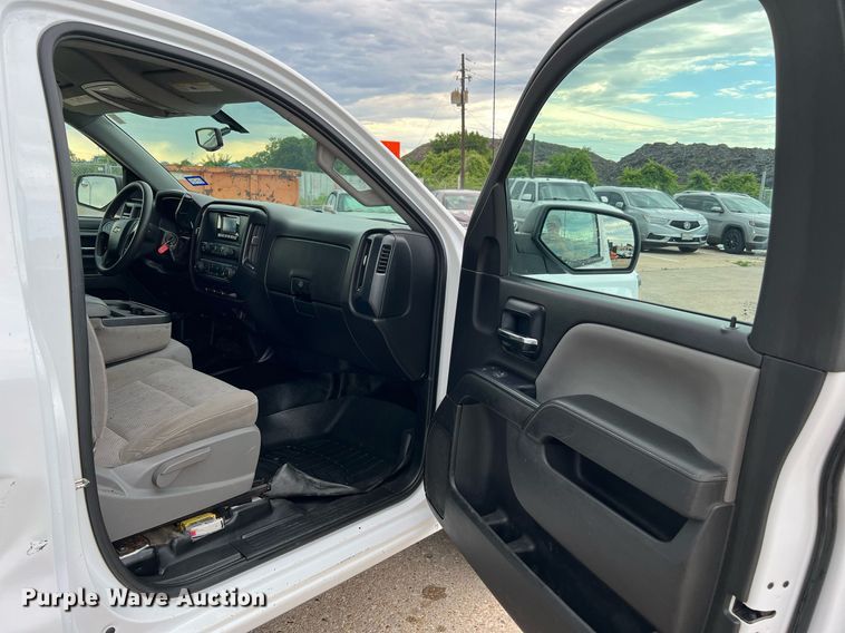 image for item DQ1955 2014 Chevrolet Silverado 1500  flatbed pickup truck