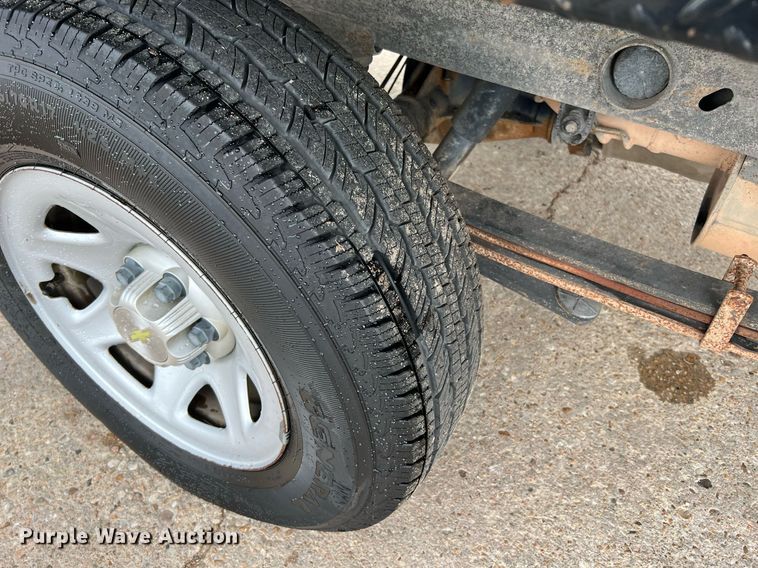 image for item DQ1955 2014 Chevrolet Silverado 1500  flatbed pickup truck