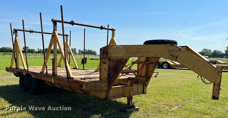 image for item DQ2049 1990 Gooseneck 90-20x8-B6B1  reel trailer