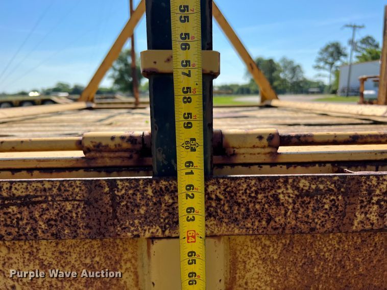 image for item DQ2049 1990 Gooseneck 90-20x8-B6B1  reel trailer