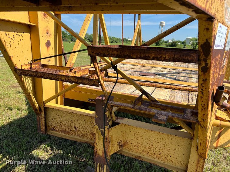 image for item DQ2049 1990 Gooseneck 90-20x8-B6B1  reel trailer