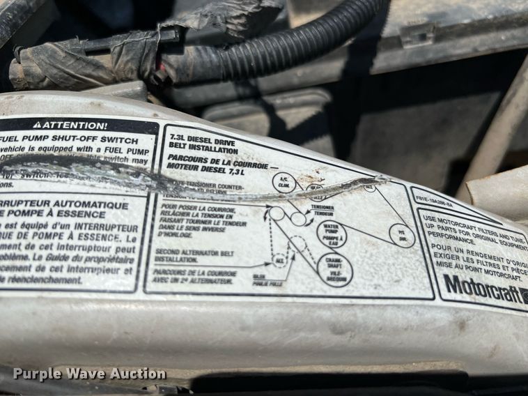 image for item DQ2062 2001 Ford F350 Super Duty  Crew Cab pickup truck