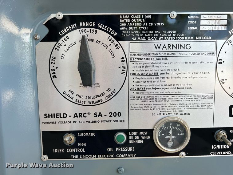 image for item DQ2063 Lincoln Shield-Arc SA-200  welder