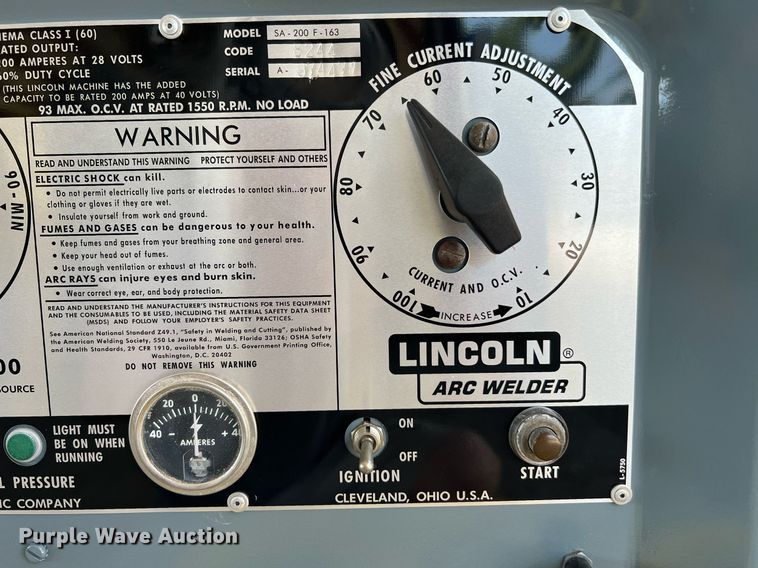 image for item DQ2063 Lincoln Shield-Arc SA-200  welder