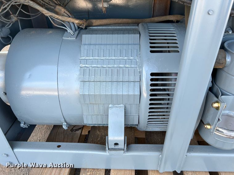 image for item DQ2063 Lincoln Shield-Arc SA-200  welder