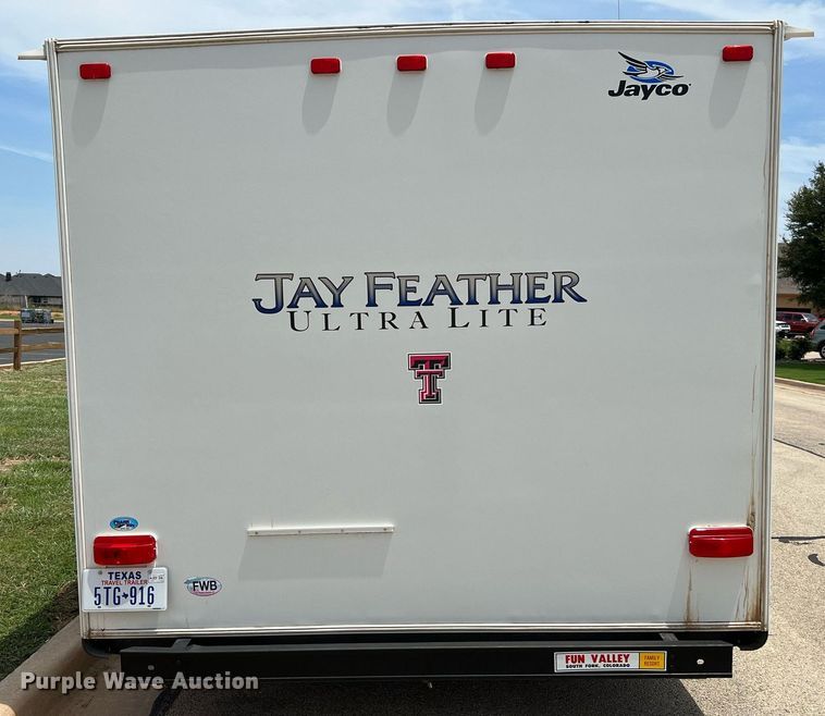 image for item DQ2066 2012 Jayco Jay Feather  camper
