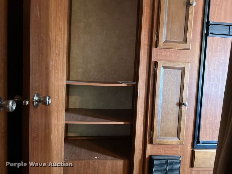 image for item DQ2066 2012 Jayco Jay Feather  camper