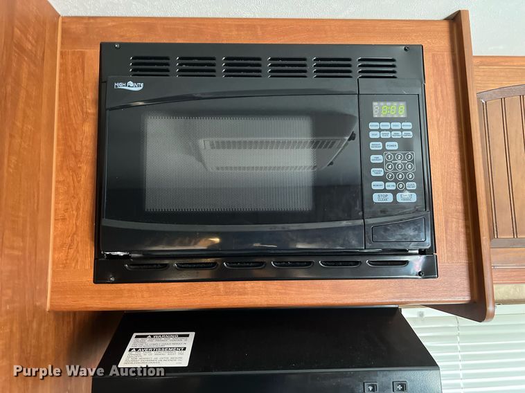 image for item DQ2066 2012 Jayco Jay Feather  camper