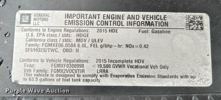 image for item DQ2067 2015 Chevrolet Silverado 3500HD  flatbed pickup truck