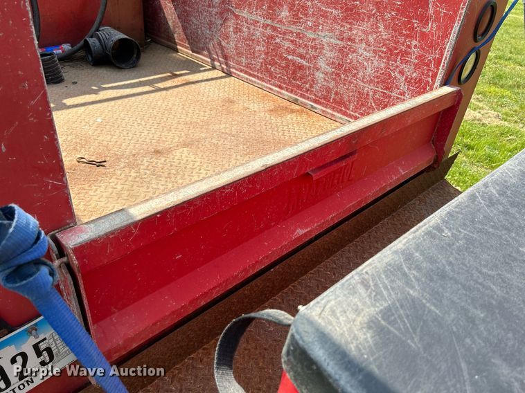 image for item DR4625 2003 Chevrolet Silverado 2500HD  Crew Cab utility bed pickup truck