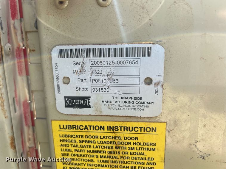 image for item DR4625 2003 Chevrolet Silverado 2500HD  Crew Cab utility bed pickup truck