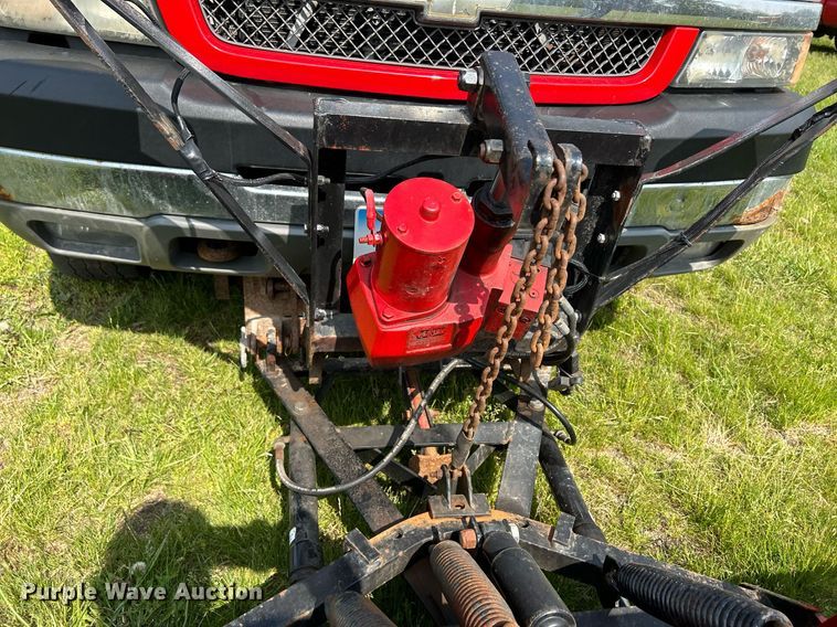 image for item DR4625 2003 Chevrolet Silverado 2500HD  Crew Cab utility bed pickup truck