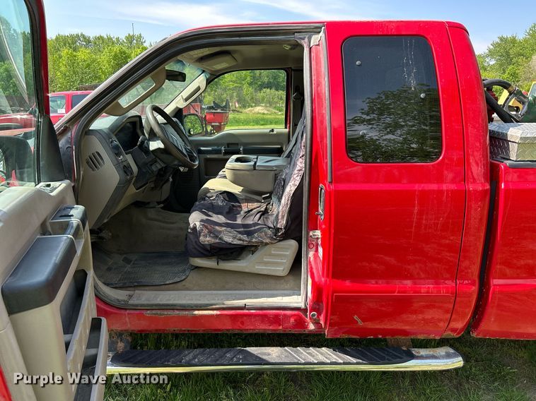 image for item DR4626 2008 Ford F250 Super Duty XLT  SuperCab pickup truck