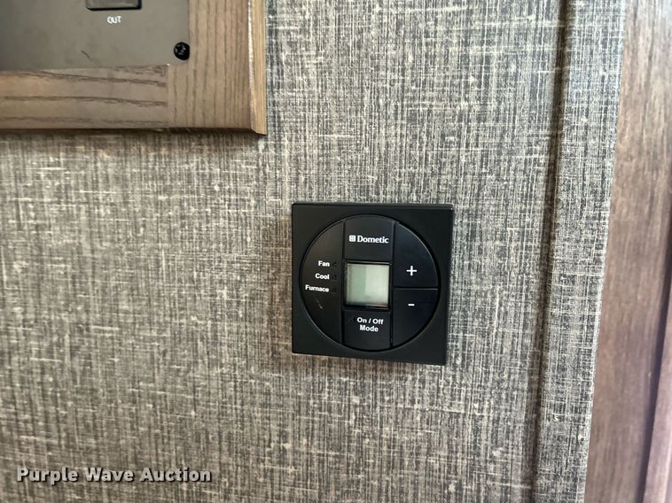 image for item DR4629 2015 Keystone Cougar  camper