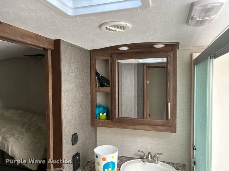 image for item DR4629 2015 Keystone Cougar  camper