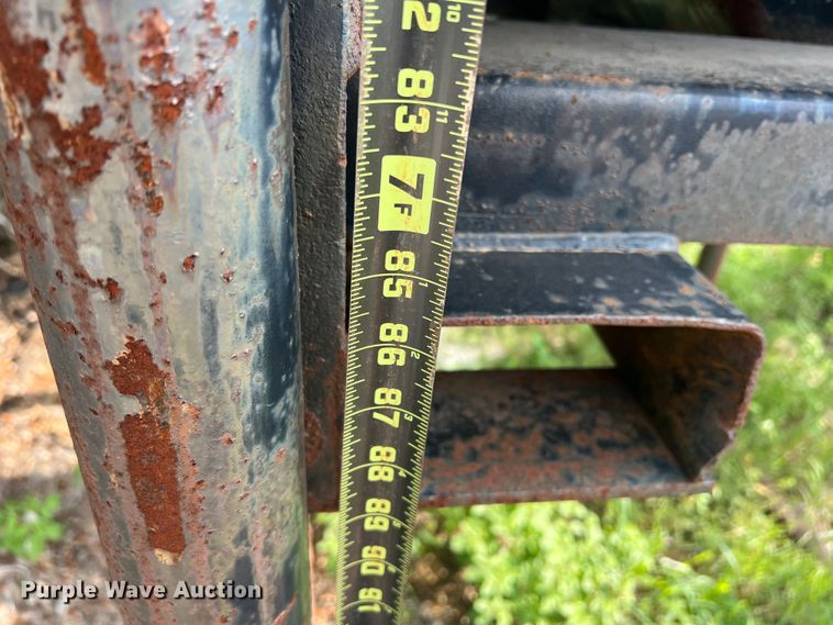 image for item DR5734 Feed bin