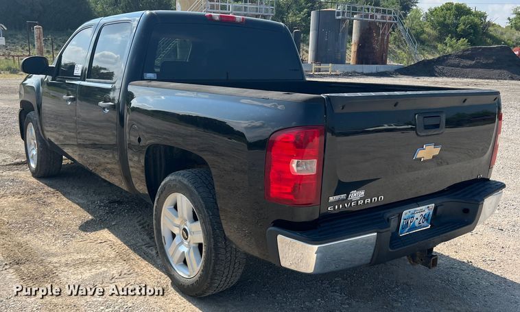 image for item DR5737 2008 Chevrolet Silverado 1500  Ext. Cab pickup truck