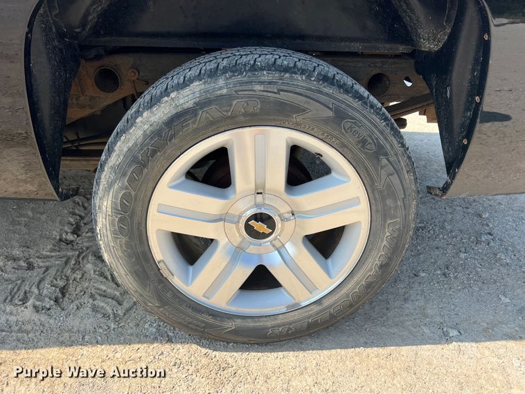 image for item DR5737 2008 Chevrolet Silverado 1500  Ext. Cab pickup truck