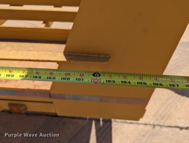 image for item DR6935 1997 Belshe T-18  equipment trailer