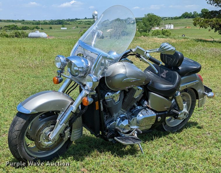 image for item DR6962 2003 Honda VTX1800R  motorcycle