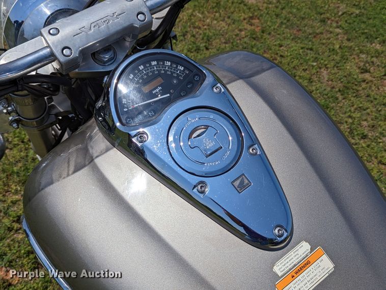 image for item DR6962 2003 Honda VTX1800R  motorcycle