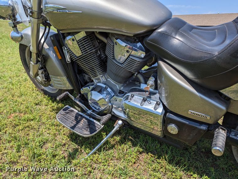 image for item DR6962 2003 Honda VTX1800R  motorcycle