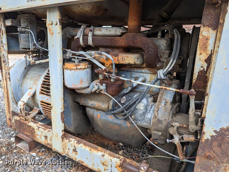 image for item DR6964 Lincoln SA-200  welder/generator